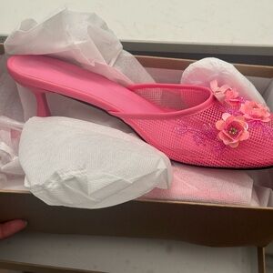 Pink Chinese Slipper inspired kitten Heels